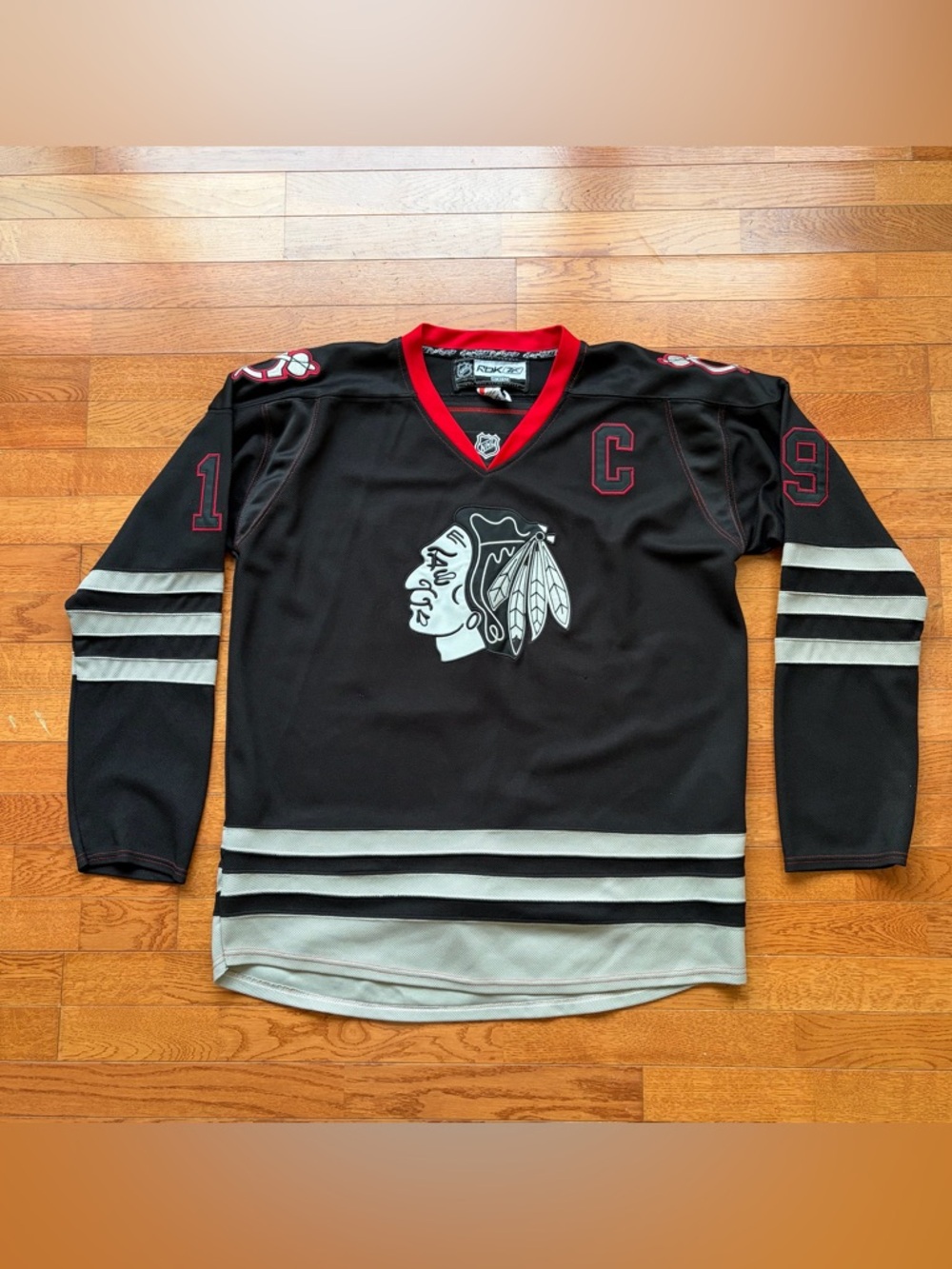 Chicago Blackhawks Toews Alternate Black Reebok CCM Jersey